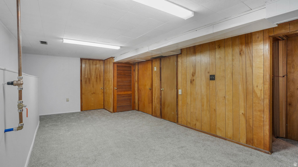 361 E MCMILLAN LN Murray, UT 84107