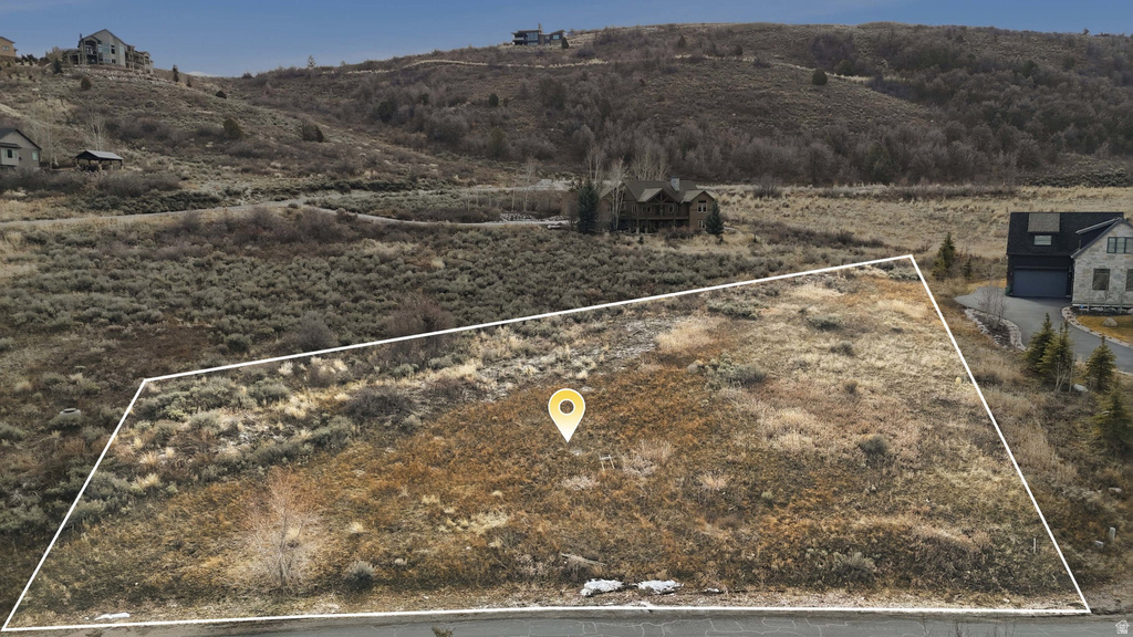 6481  SUMMIT CV Huntsville, UT 84317