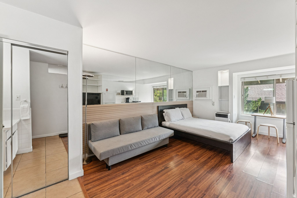 2015 PROSPECTOR AVE #129 Park City, UT 84060