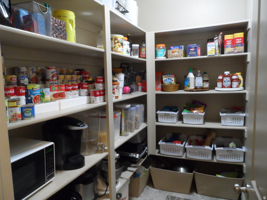 2517 N 2050 E North Logan, UT 84341