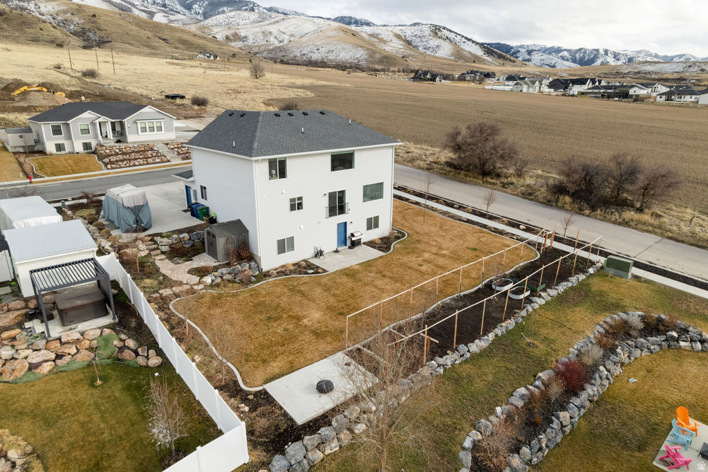 111 S 1250 E Smithfield, UT 84335