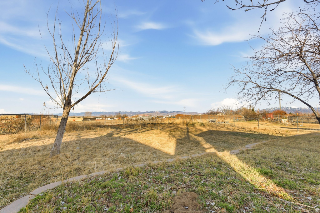 7656 W BRIDGTON DRIVE Magna, UT 84044