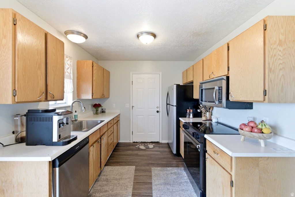 7656 W BRIDGTON DRIVE Magna, UT 84044