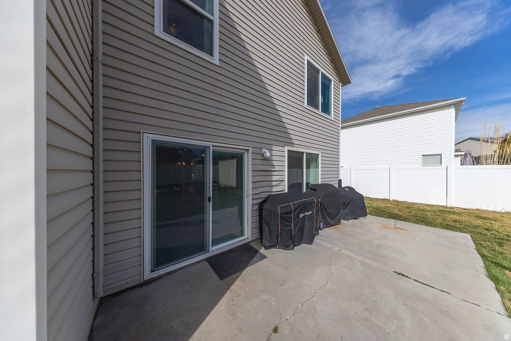 1877 S 725 E Clearfield, UT 84015