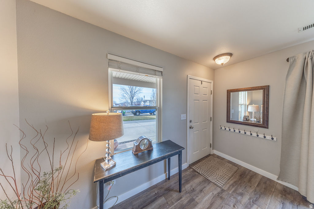 1877 S 725 E Clearfield, UT 84015