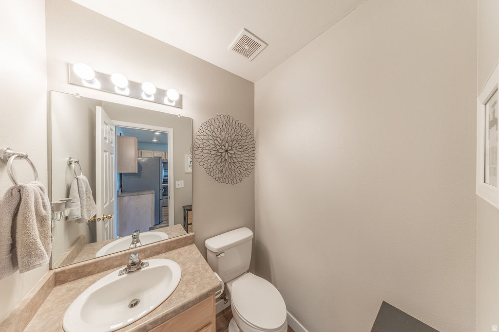 1877 S 725 E Clearfield, UT 84015