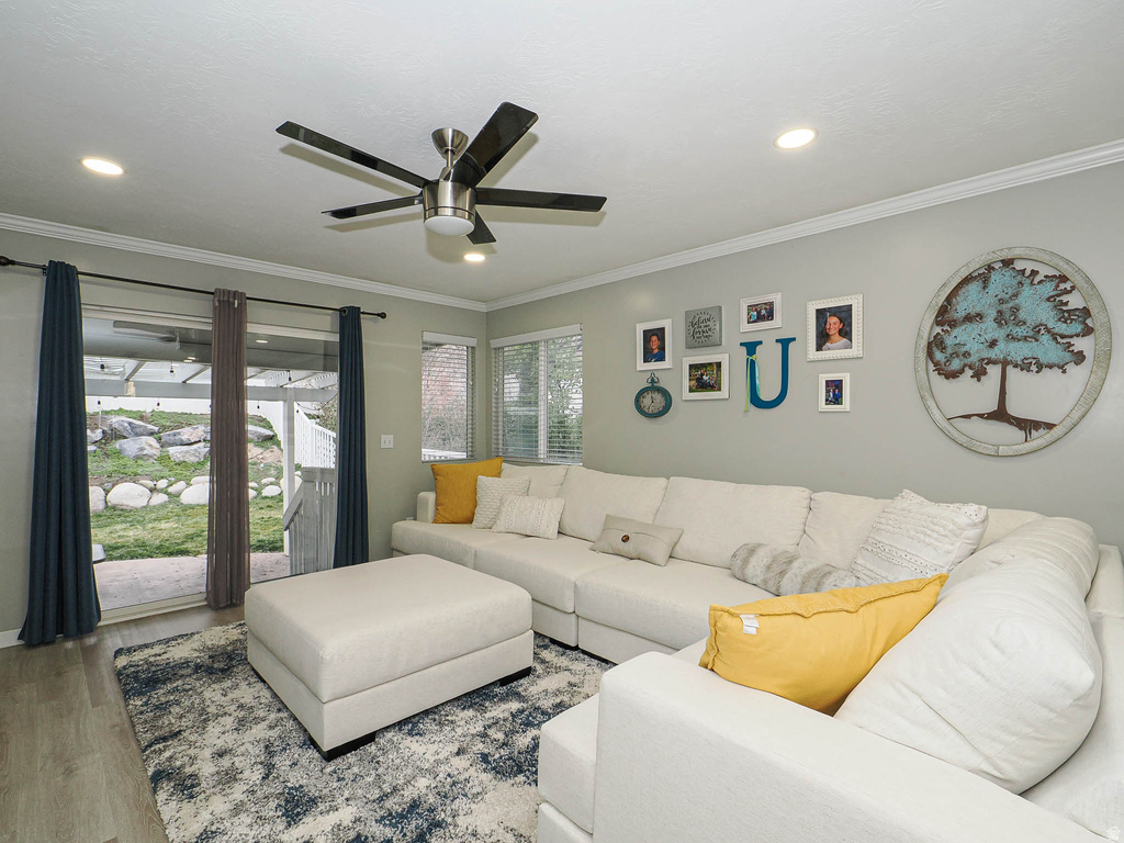 6034 S FAMILY TREE PL Taylorsville, UT 84123