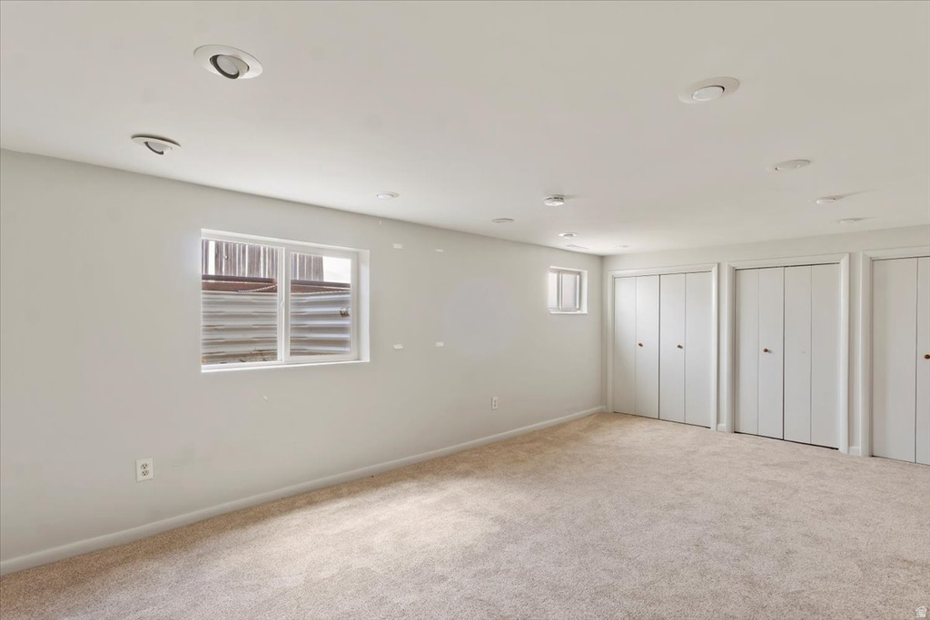 445 W 5100 S Washington Terrace, UT 84405