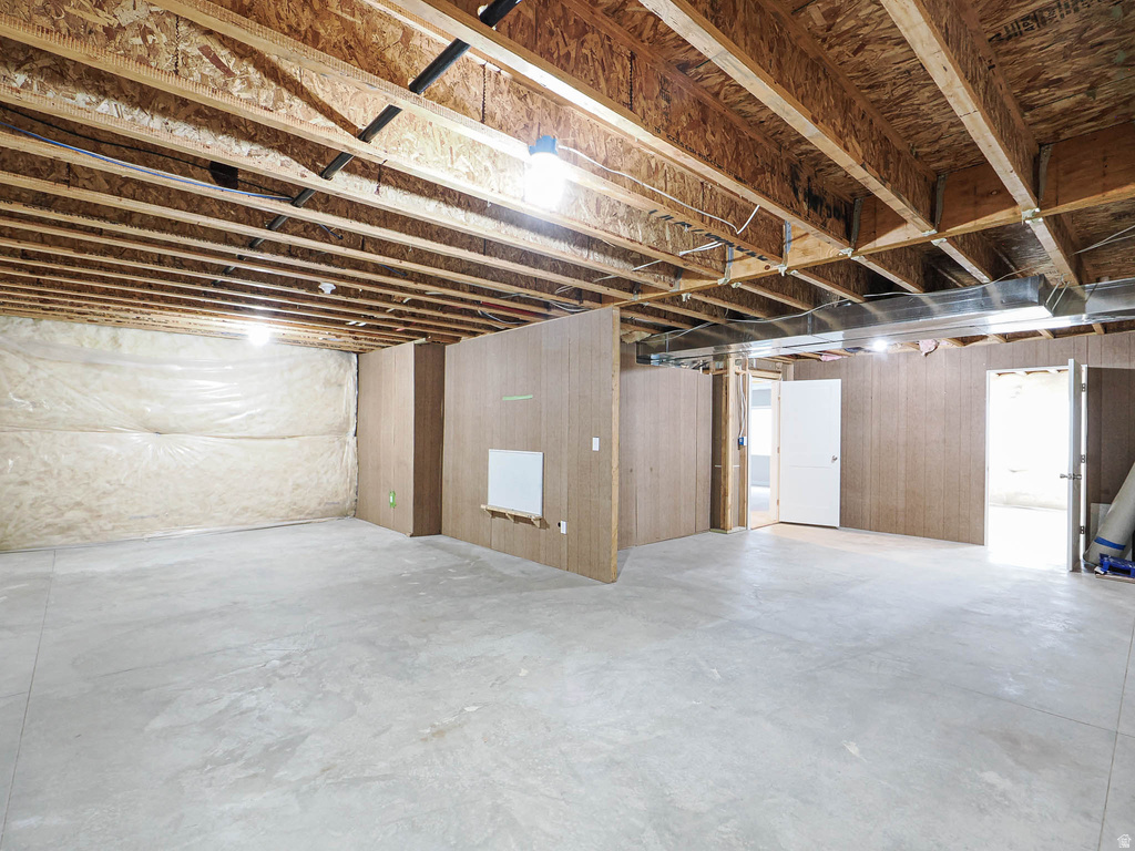 6349 W LAKE AVE South Jordan, UT 84009