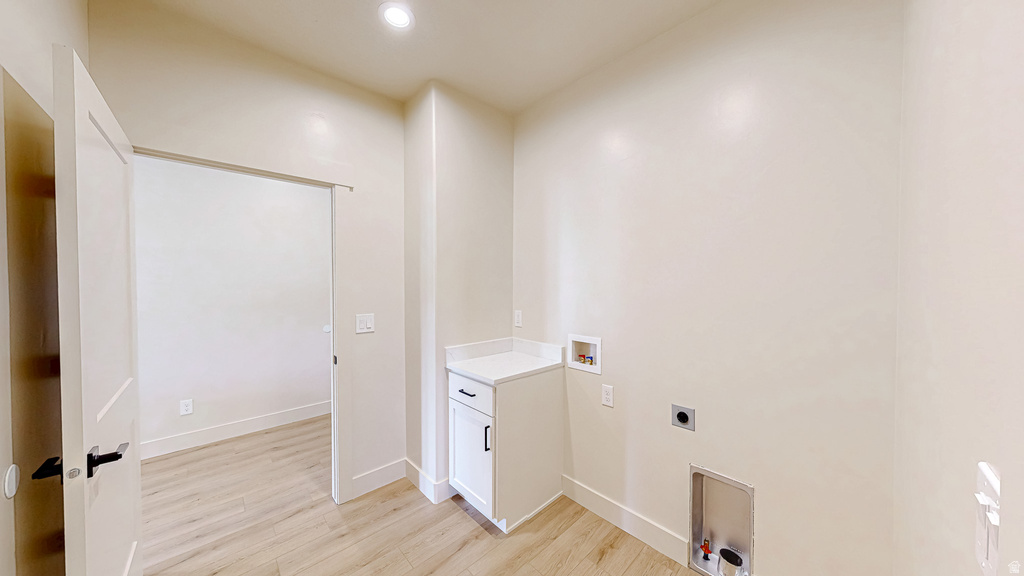 604 N STATE ST Fountain Green, UT 84632