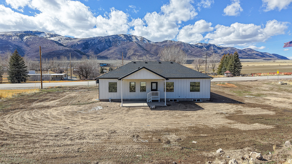 604 N STATE ST Fountain Green, UT 84632