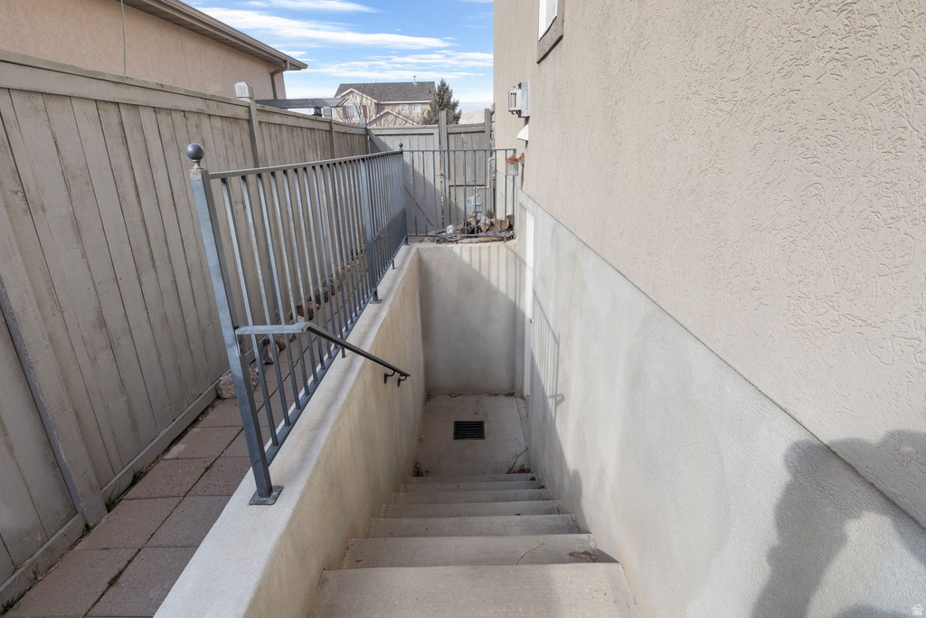 1964 E RED OAK RD Eagle Mountain, UT 84005