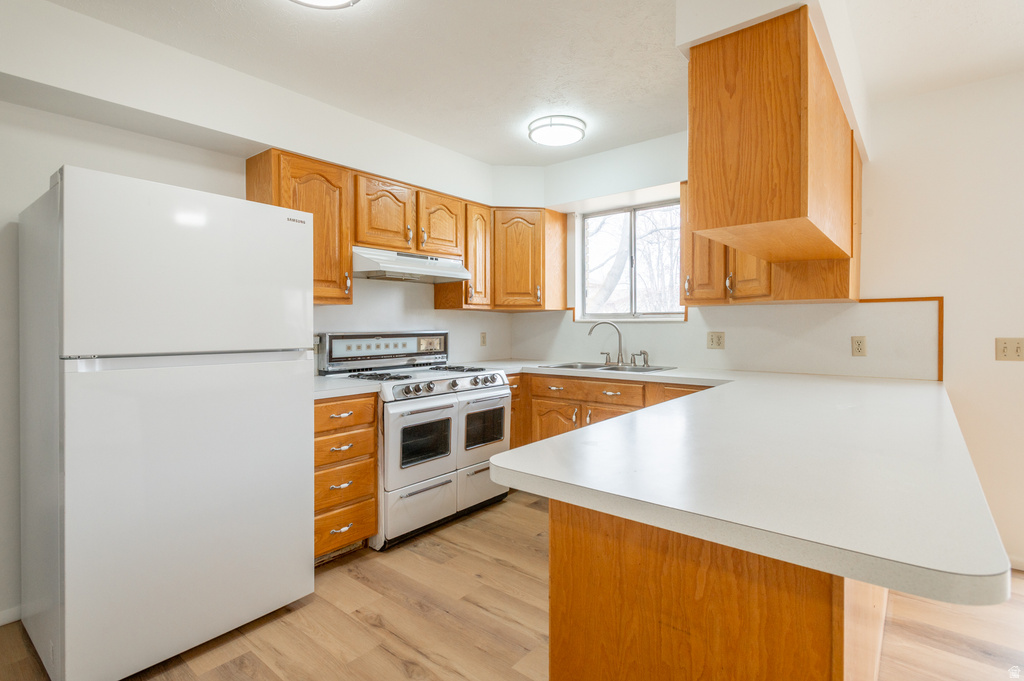 3836 W PINEHURST CIR West Valley City, UT 84120