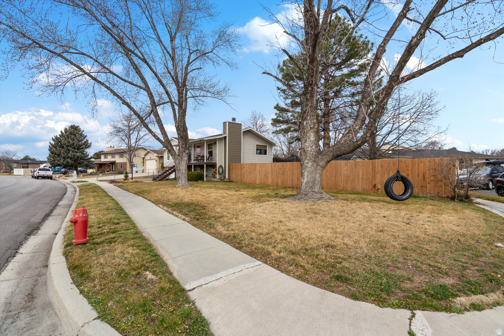 1563 E TAMERON DR Sandy, UT 84092