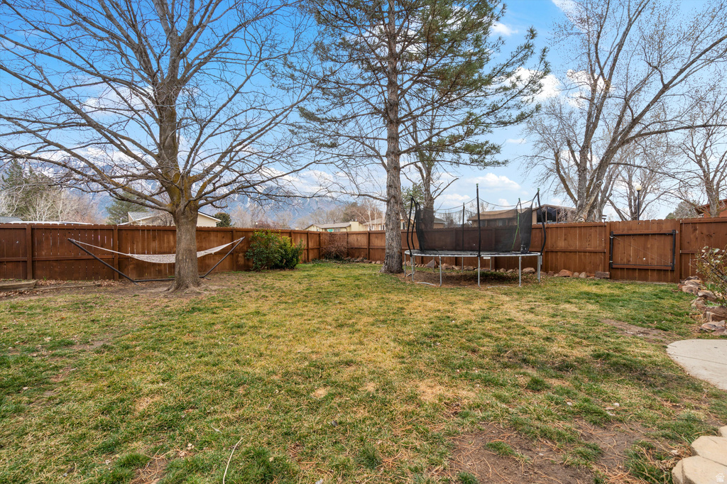 1563 E TAMERON DR Sandy, UT 84092