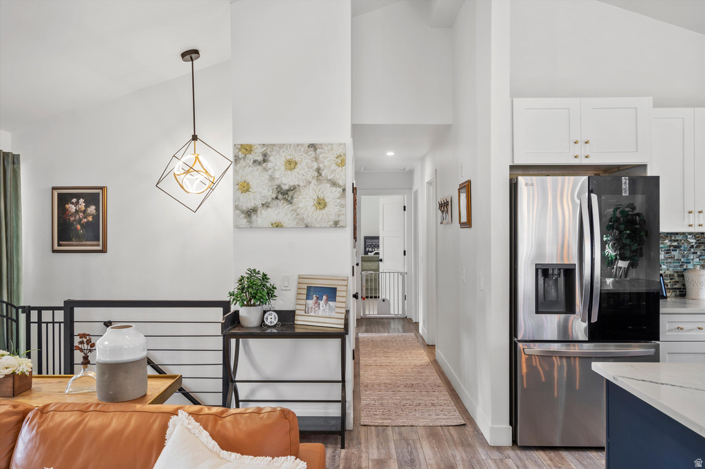 1563 E TAMERON DR Sandy, UT 84092