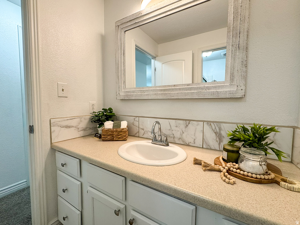 290 S 300 E Orem, UT 84058