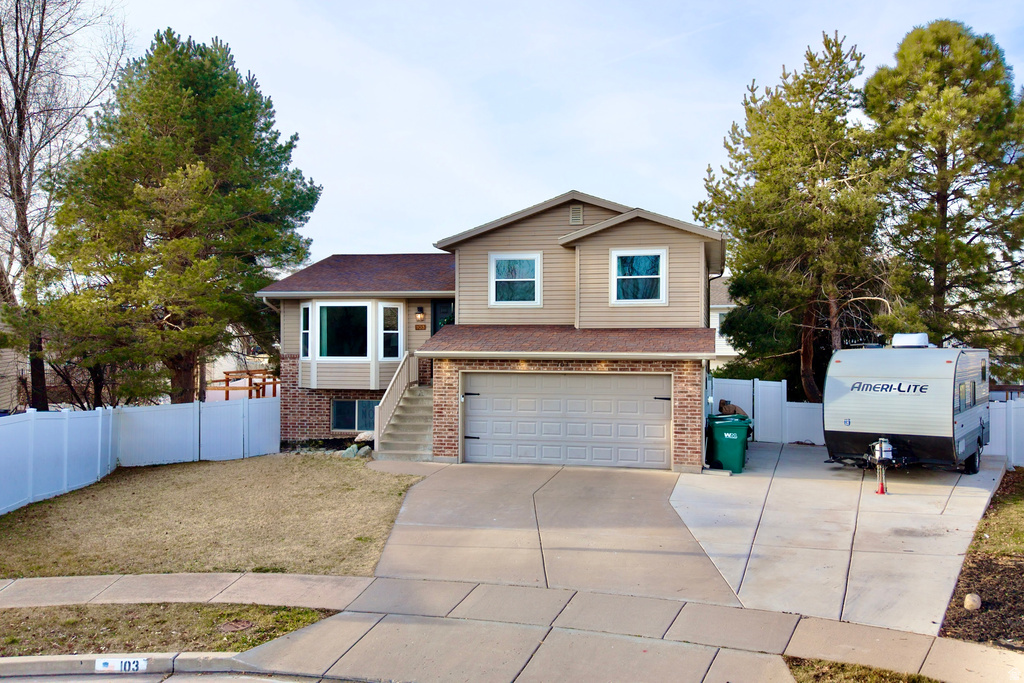 103 E 1250 N Layton, UT 84041