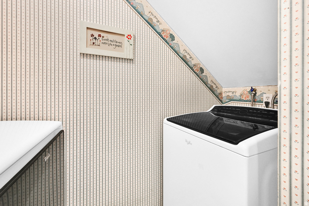 66 BROOKSIDE LN Centerville, UT 84014