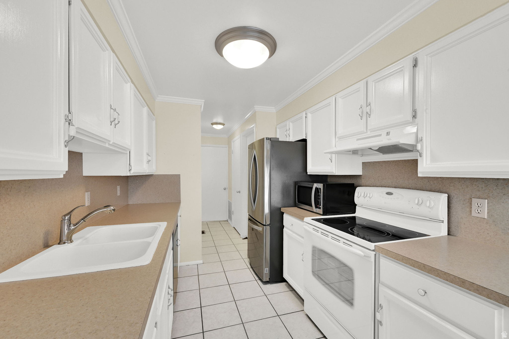 66 BROOKSIDE LN Centerville, UT 84014