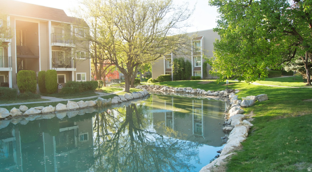 4614 S QUAIL PARK DR #J Millcreek, UT 84117