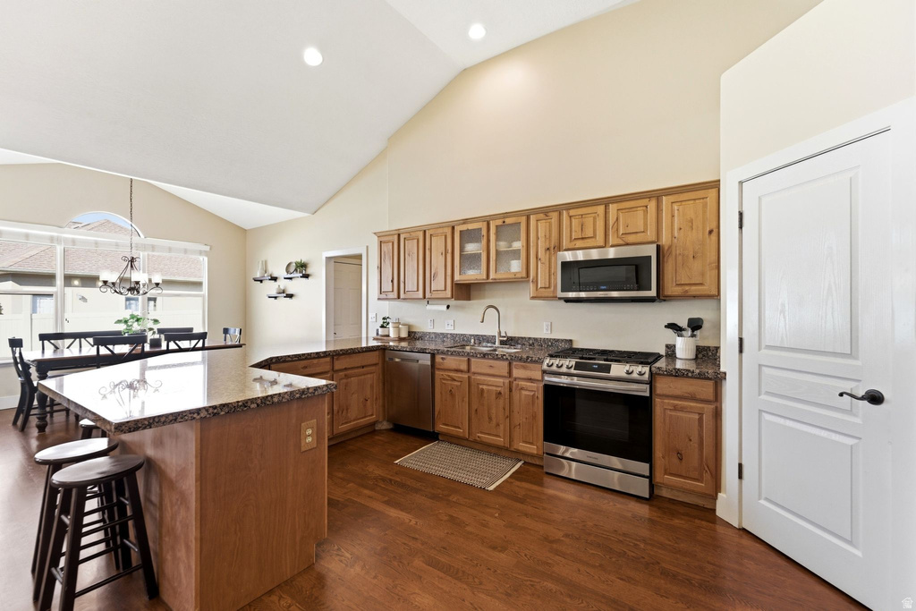 10329 N BRISTLECONE WAY Cedar Hills, UT 84062