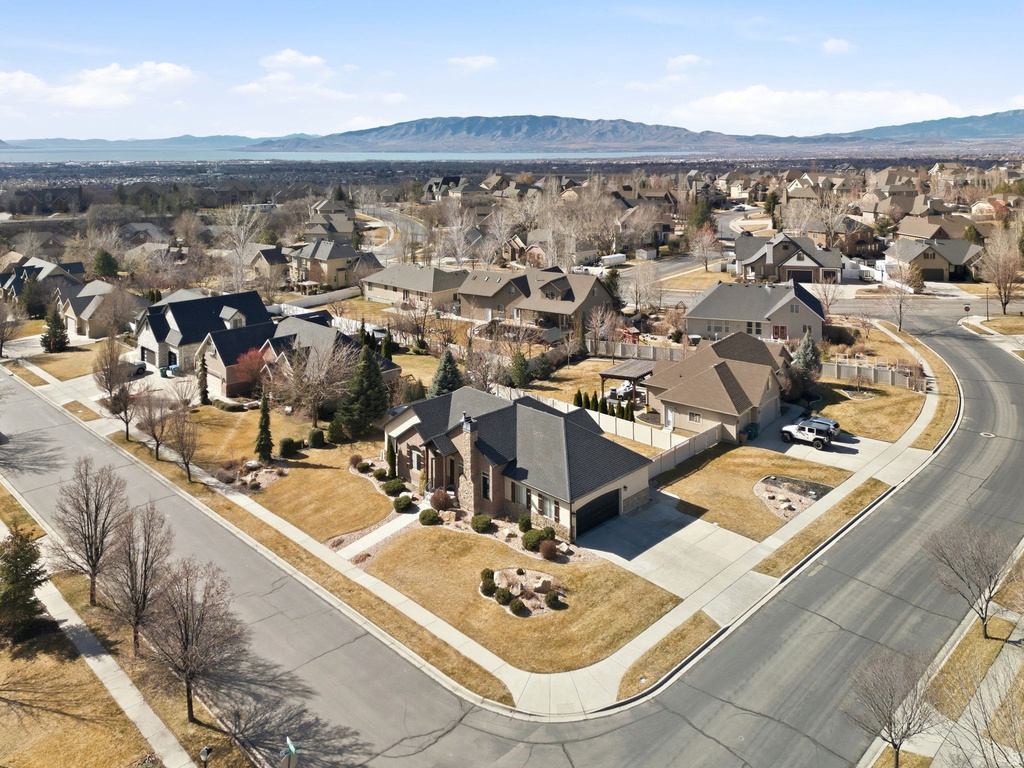 10329 N BRISTLECONE WAY Cedar Hills, UT 84062