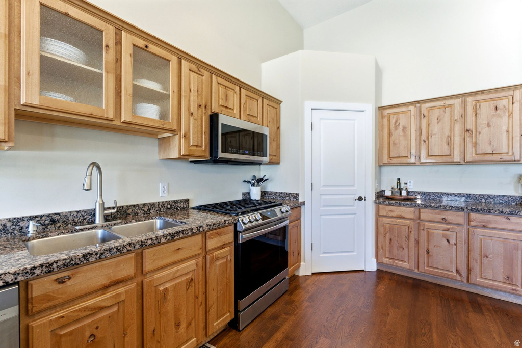 10329 N BRISTLECONE WAY Cedar Hills, UT 84062