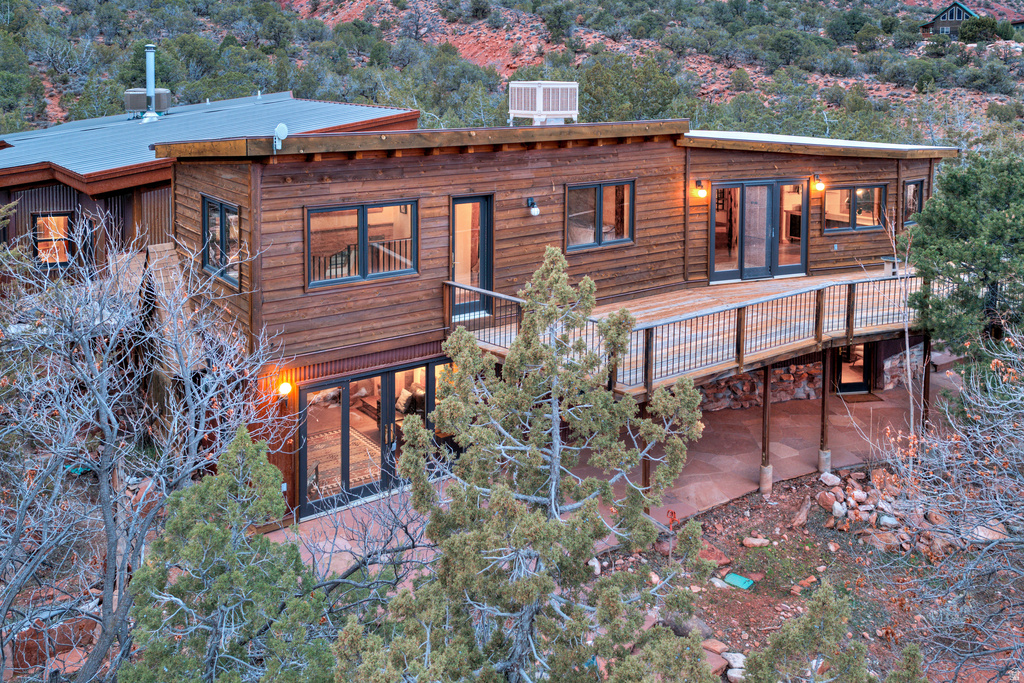 338 TAYLOR LN Castle Valley, UT 84532