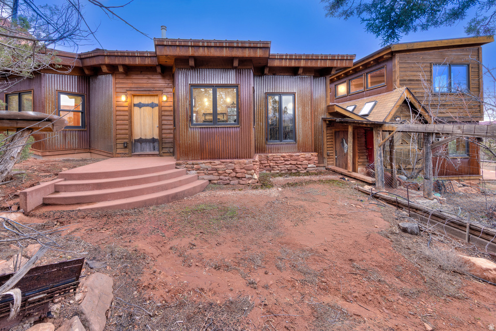 338 TAYLOR LN Castle Valley, UT 84532