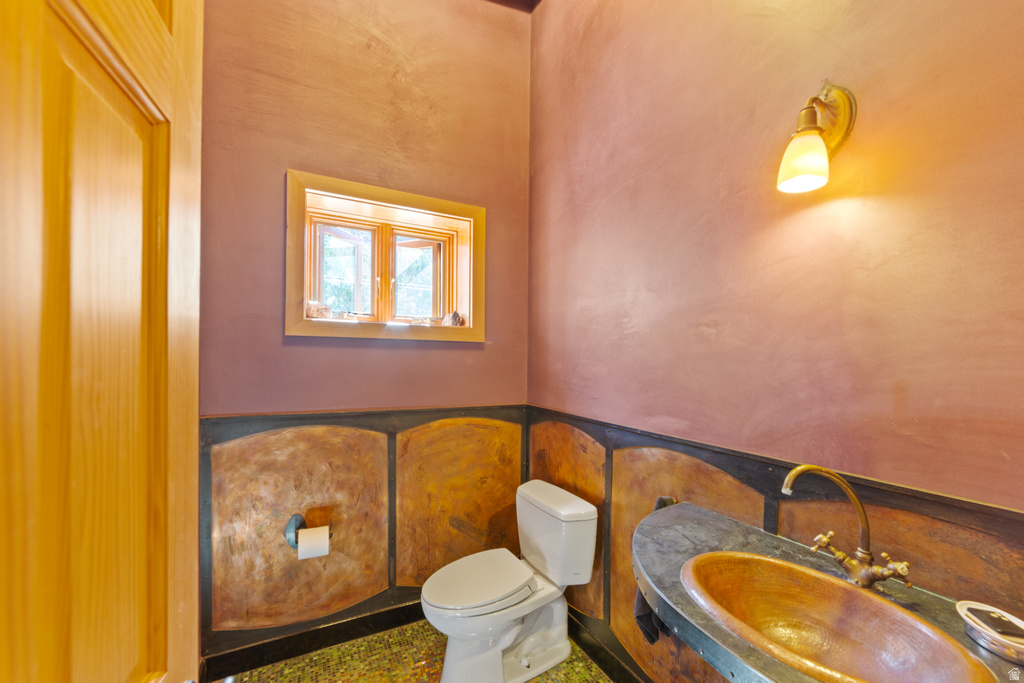 338 TAYLOR LN Castle Valley, UT 84532