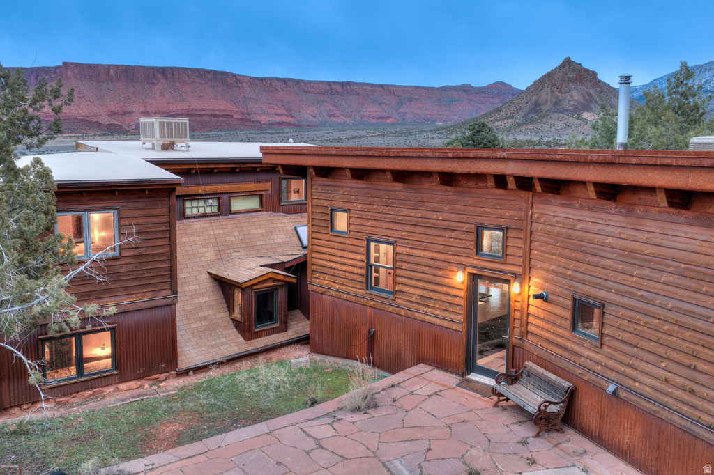 338 TAYLOR LN Castle Valley, UT 84532