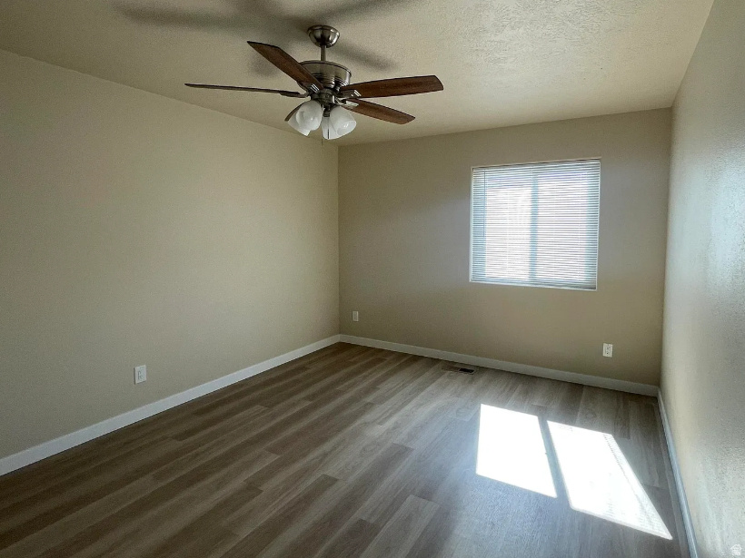 1004 W 180 S Hurricane, UT 84737