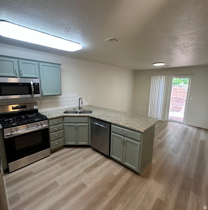 1004 W 180 S Hurricane, UT 84737