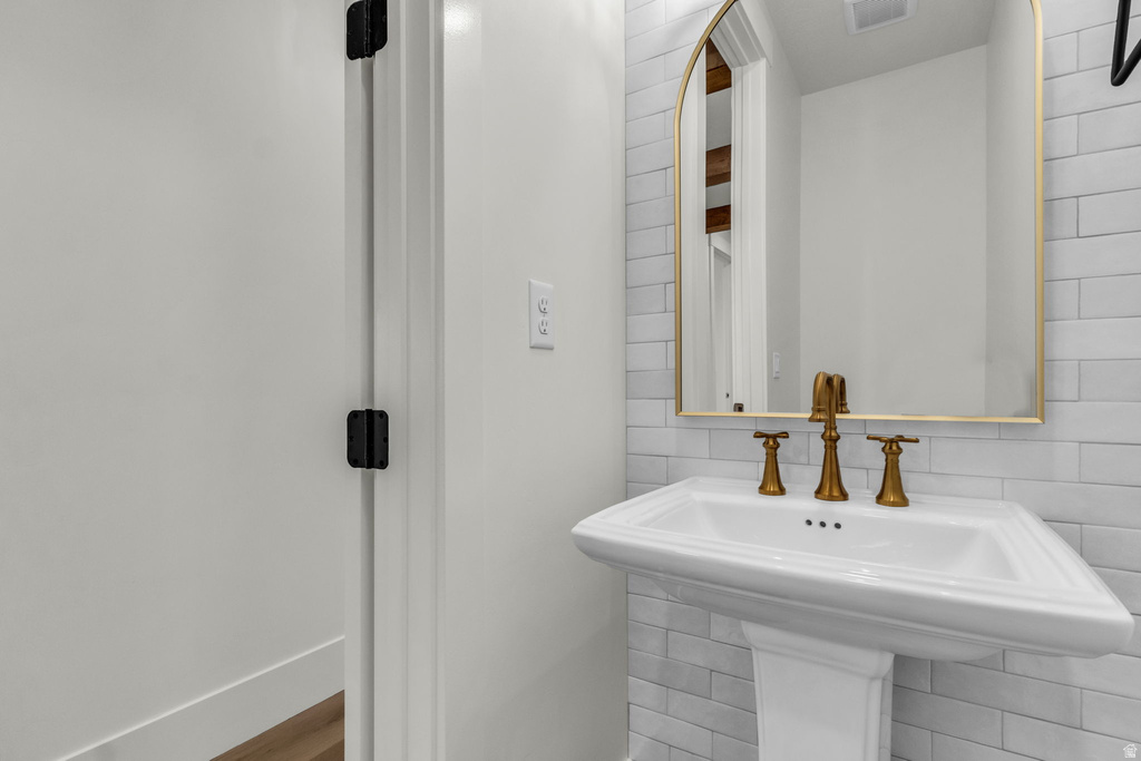 1292 S 1220 E Salem, UT 84653