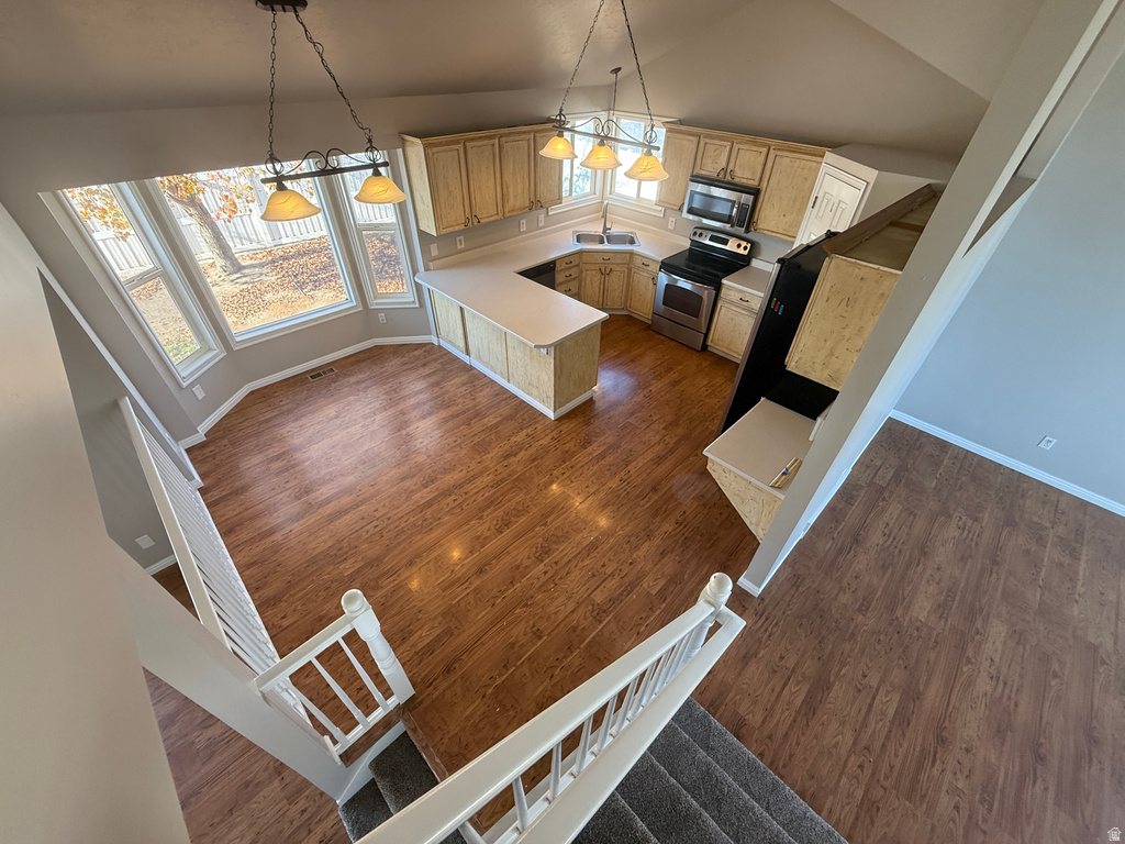 5902 S TROWBRIDGE WAY Kearns, UT 84118