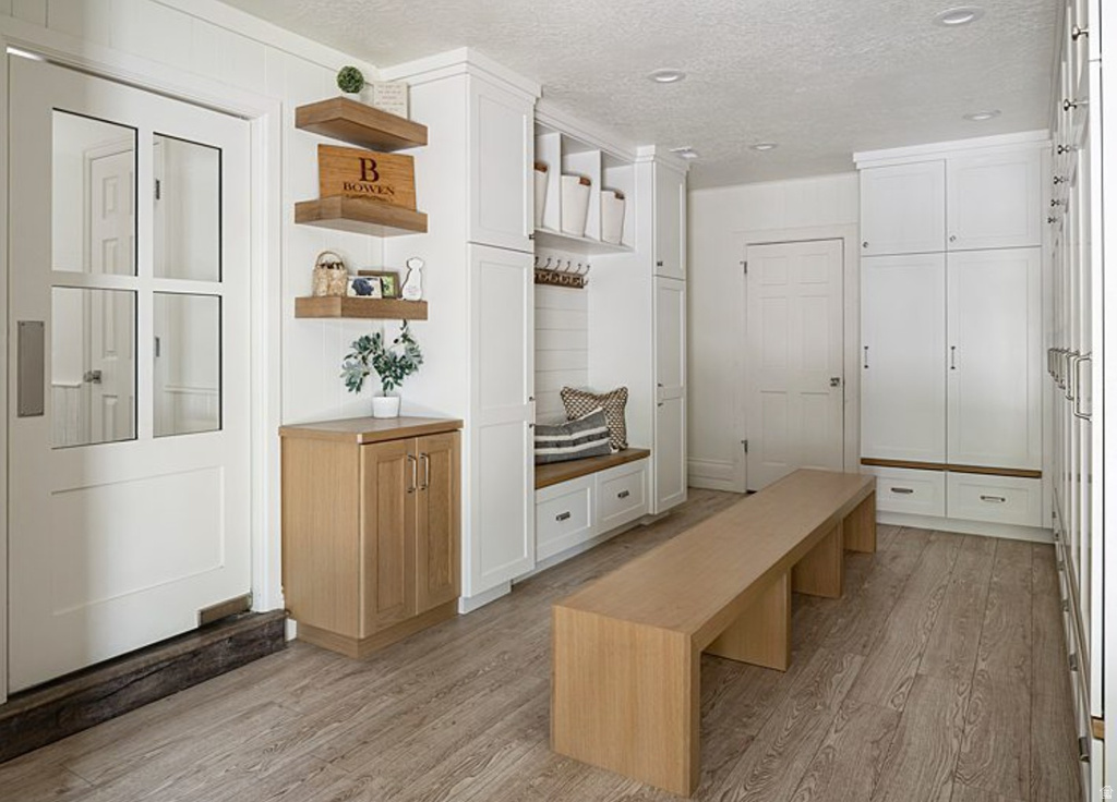 835 E CANYON BREEZE LN Draper, UT 84020