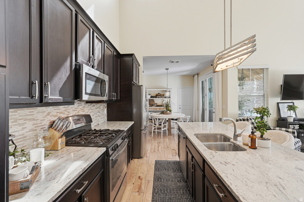 4717 W VERMILLION DR South Jordan, UT 84009