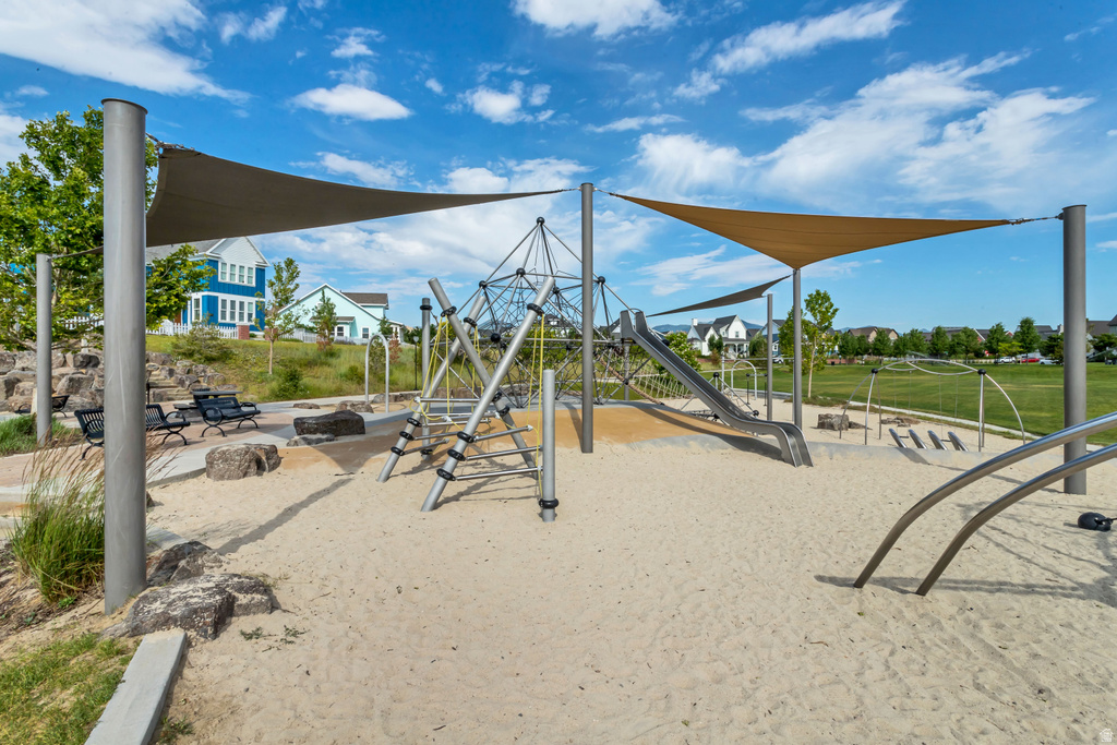 4717 W VERMILLION DR South Jordan, UT 84009