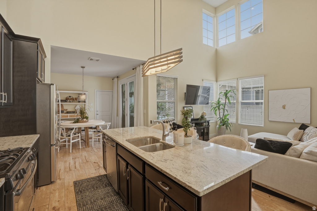 4717 W VERMILLION DR South Jordan, UT 84009