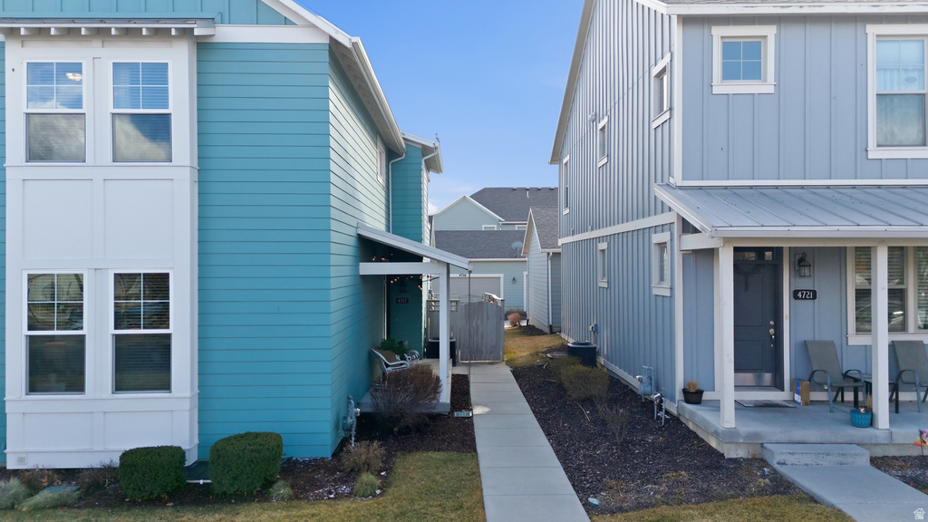 4717 W VERMILLION DR South Jordan, UT 84009