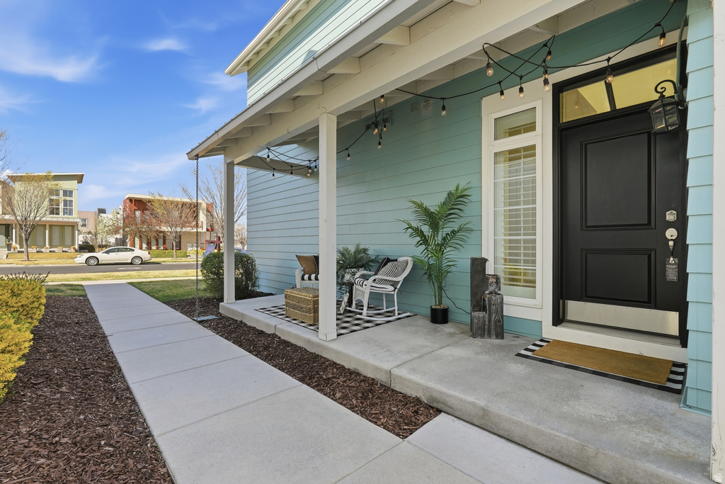 4717 W VERMILLION DR South Jordan, UT 84009