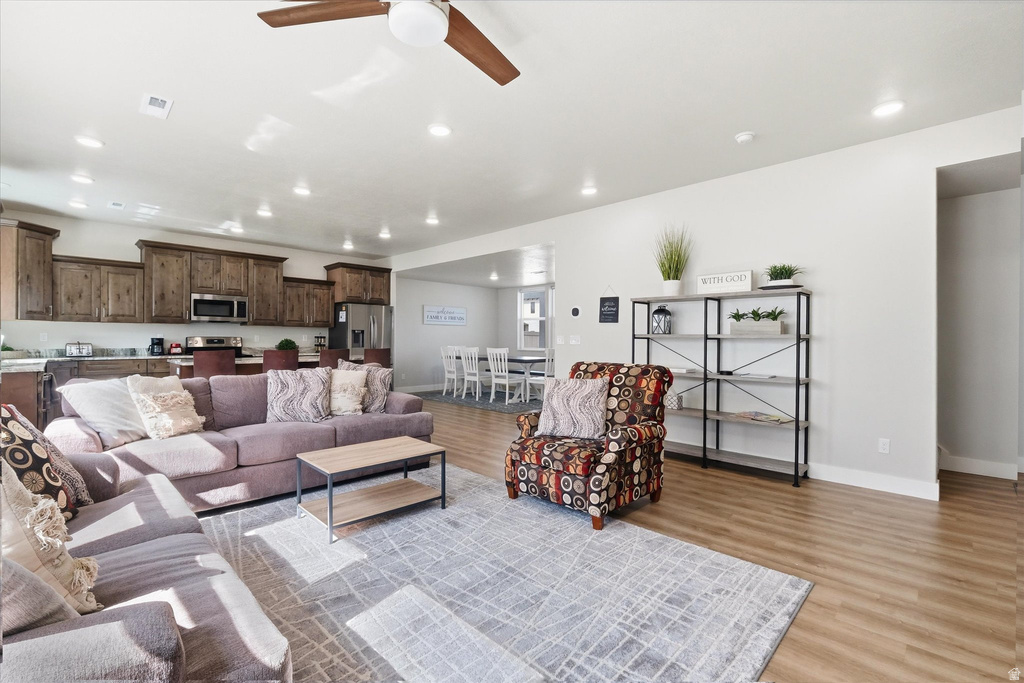 356 W RENDEZVOUS WAY Garden City, UT 84028