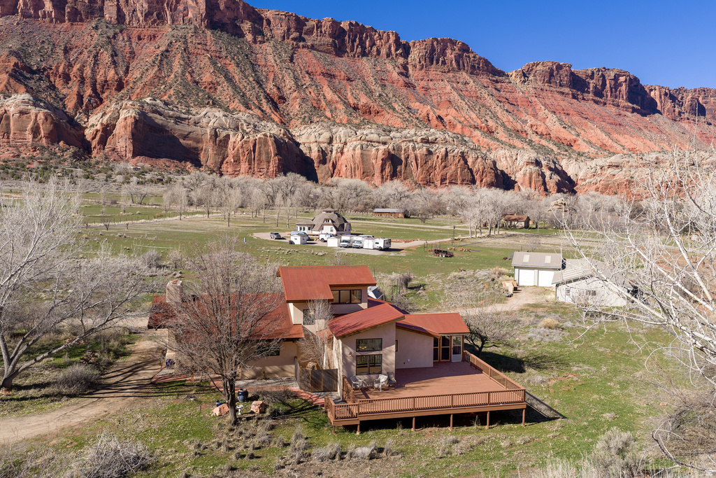 423 AMBER LN Castle Valley, UT 84532