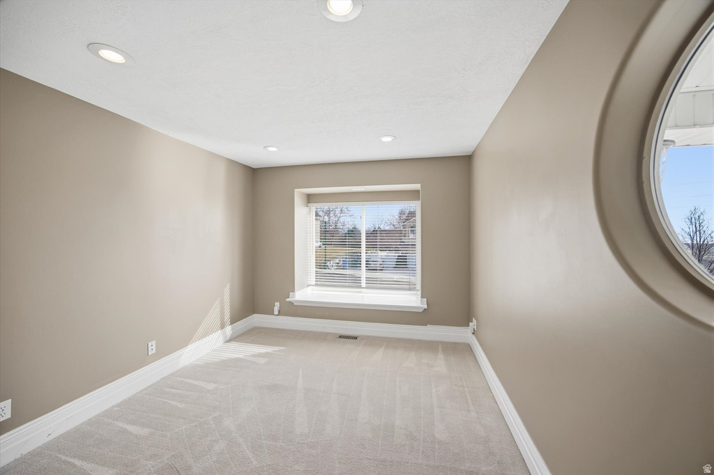 695 E 1870 N Orem, UT 84097