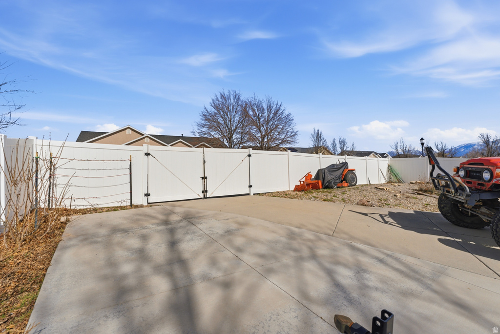 13842 S FRIENDSHIP DR Herriman, UT 84096