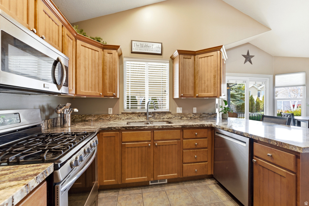 13842 S FRIENDSHIP DR Herriman, UT 84096