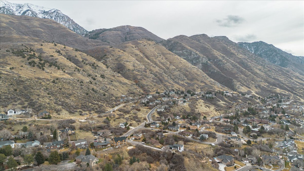 4529 N WINDSOR DR Provo, UT 84604