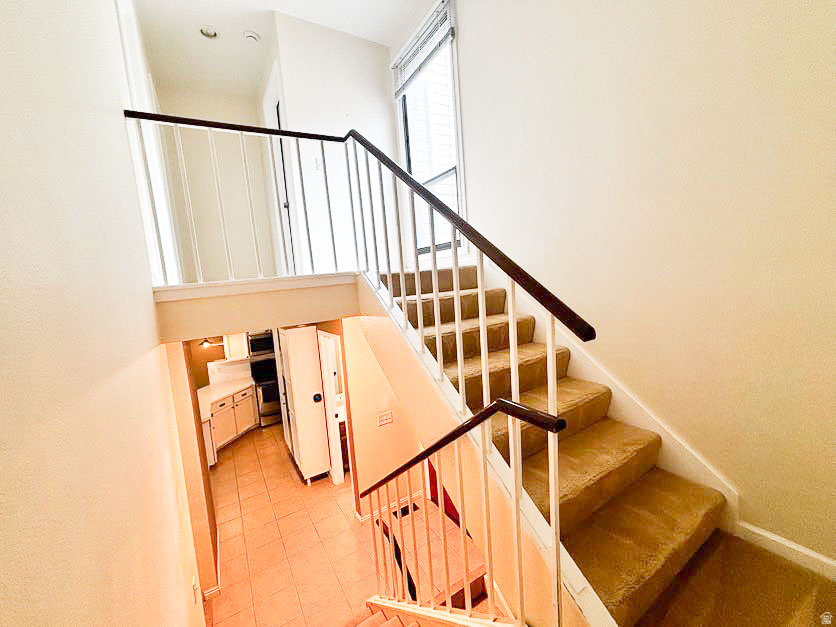 3132 E NORDIC DR Cottonwood Heights, UT 84093