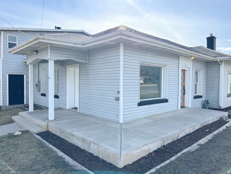 160 E 400 N Lehi, UT 84043